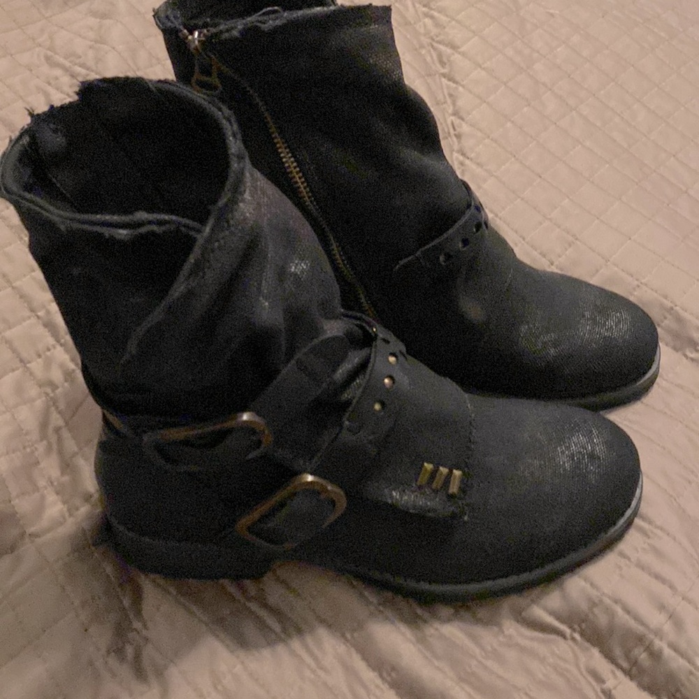Brand new women’s Dirty Laundry ankle boots size 8